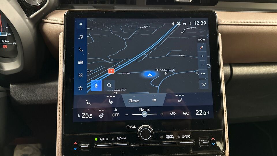 Lexus LBX vaihtoauto