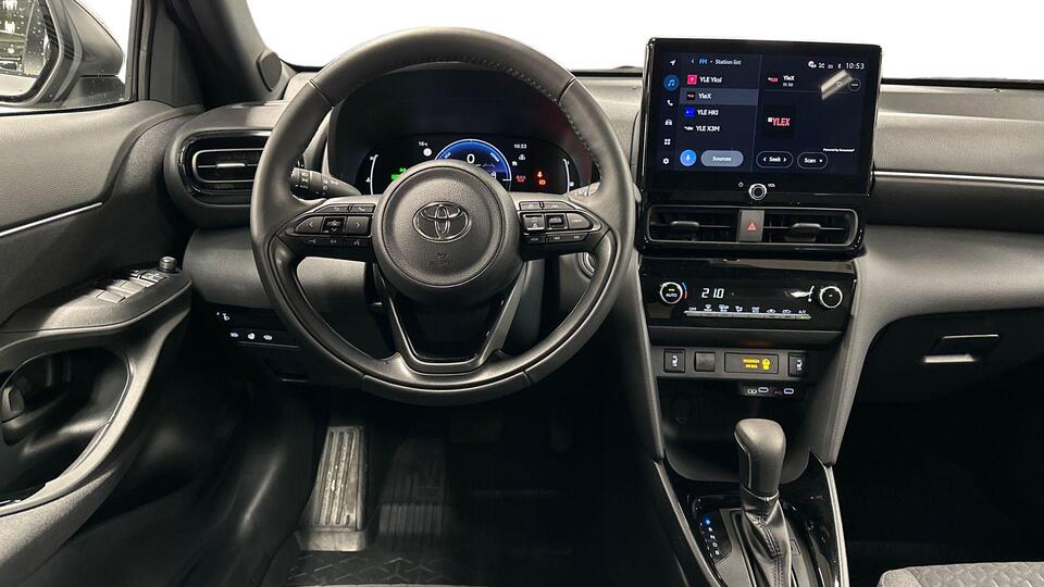 Toyota Yaris Cross vaihtoauto