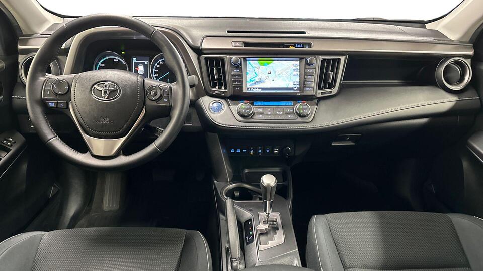 Toyota RAV4 vaihtoauto