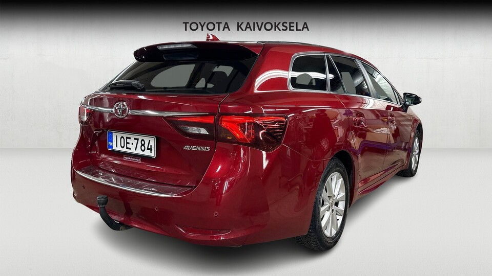 Toyota Avensis vaihtoauto