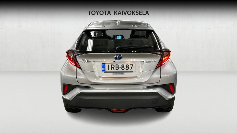 Toyota C-HR vaihtoauto