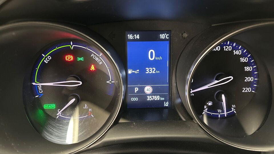 Toyota C-HR vaihtoauto