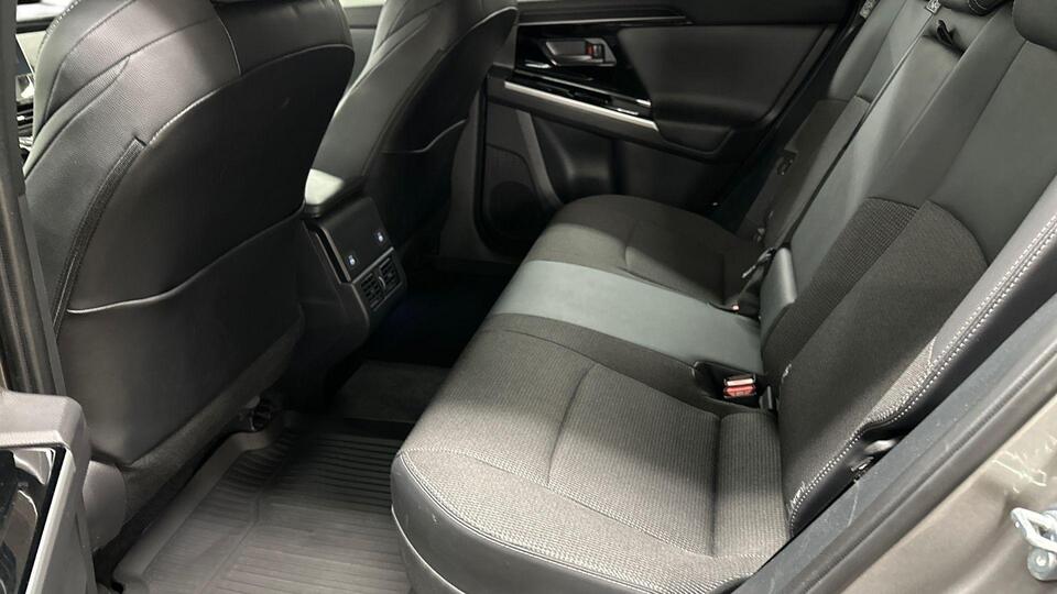 Toyota bZ4X vaihtoauto