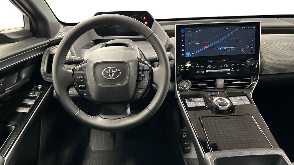 Toyota bZ4X vaihtoauto