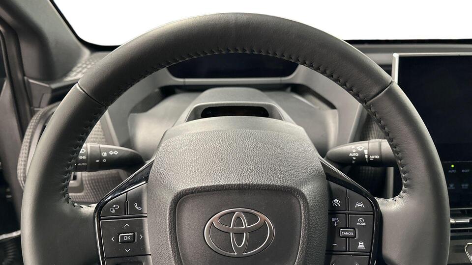 Toyota bZ4X vaihtoauto
