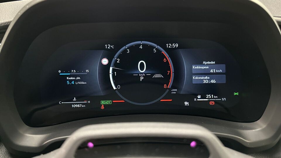 Lexus LBX vaihtoauto