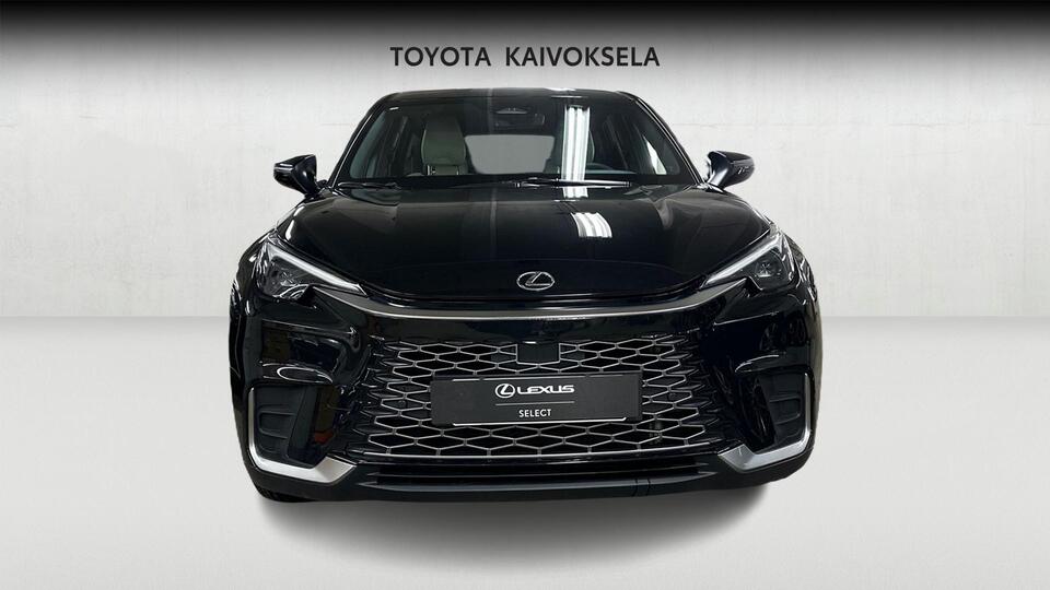 Lexus LBX vaihtoauto