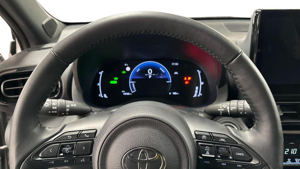 Toyota Yaris Cross vaihtoauto