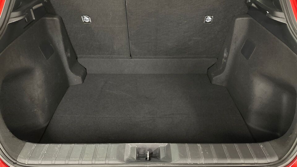 Lexus LBX vaihtoauto