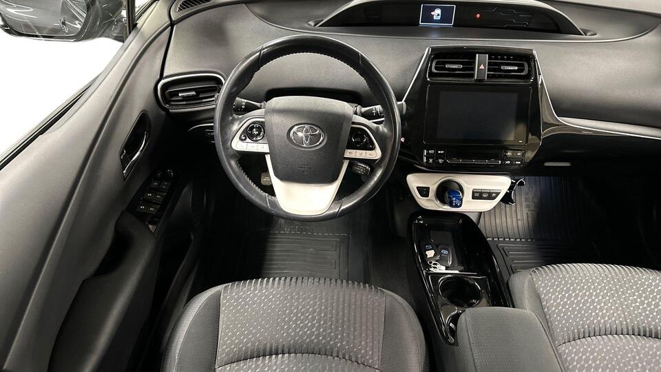 Toyota Prius vaihtoauto