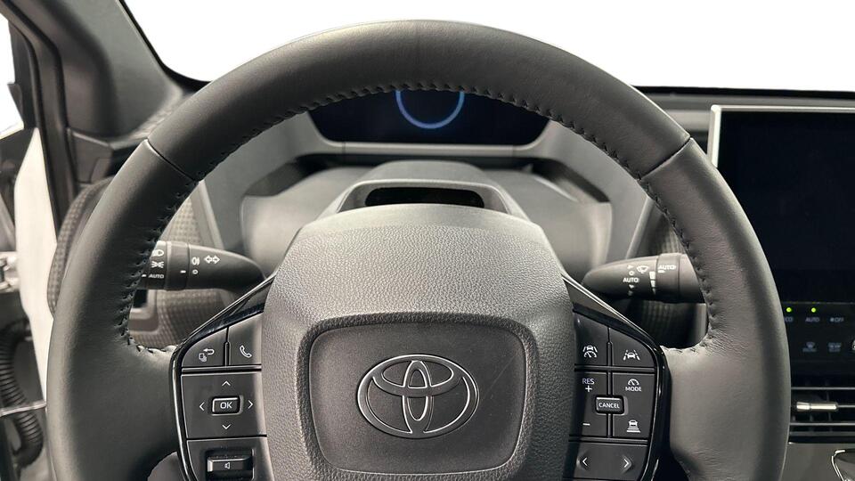 Toyota bZ4X vaihtoauto