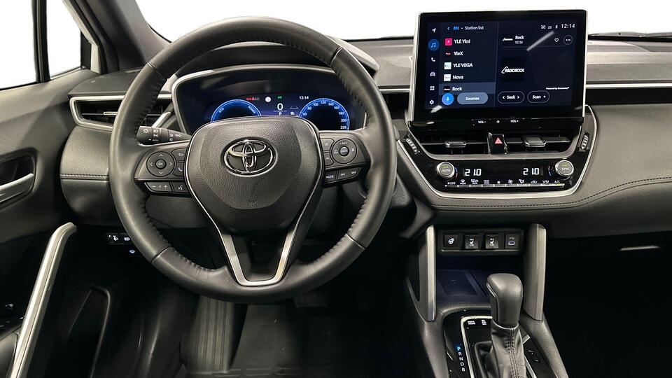 Toyota Corolla Cross vaihtoauto