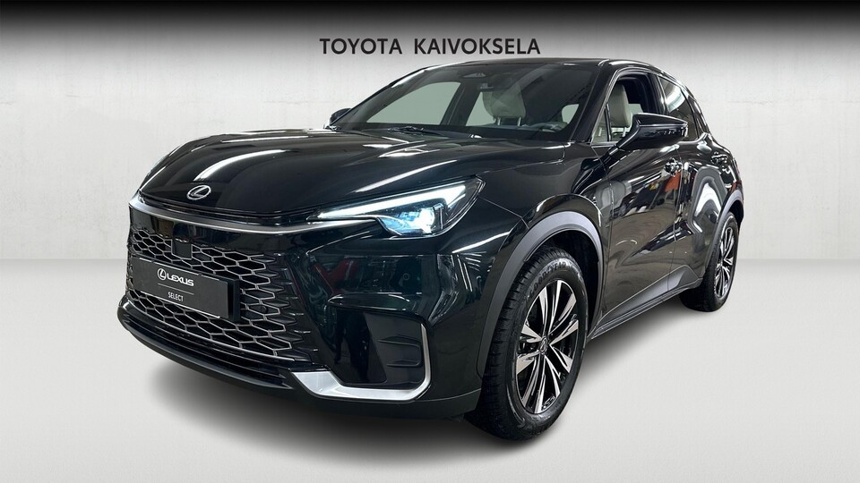 Lexus LBX vaihtoauto