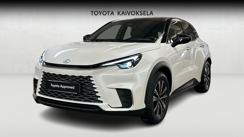 Lexus LBX vaihtoauto