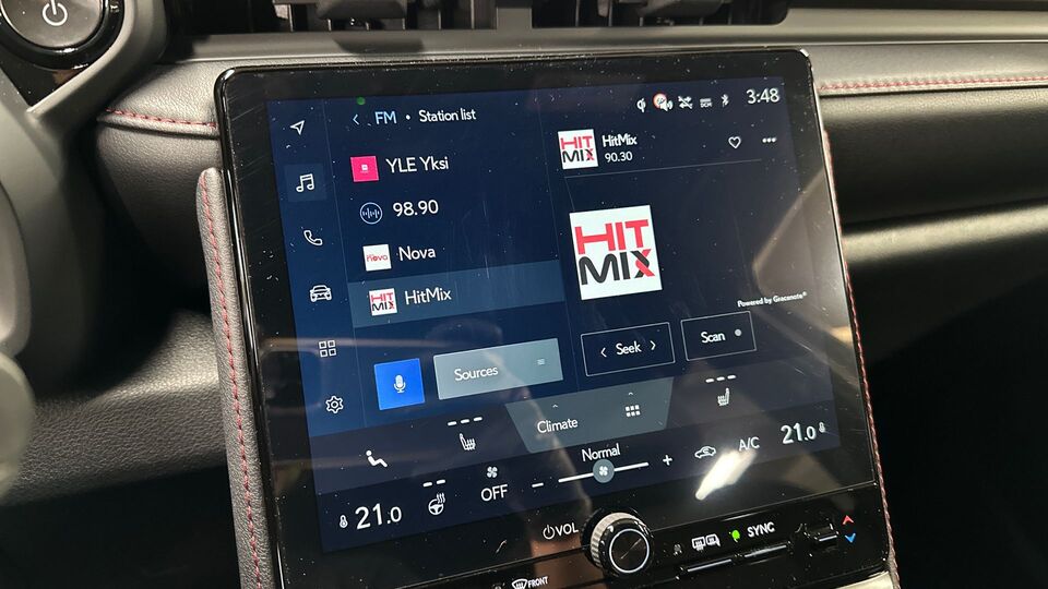 Lexus LBX vaihtoauto