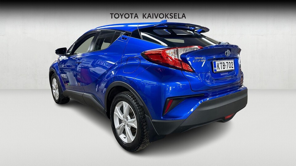 Toyota C-HR vaihtoauto