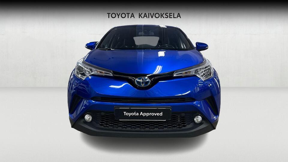 Toyota C-HR vaihtoauto