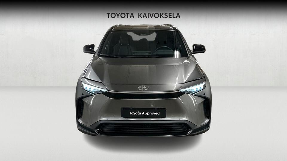 Toyota bZ4X vaihtoauto