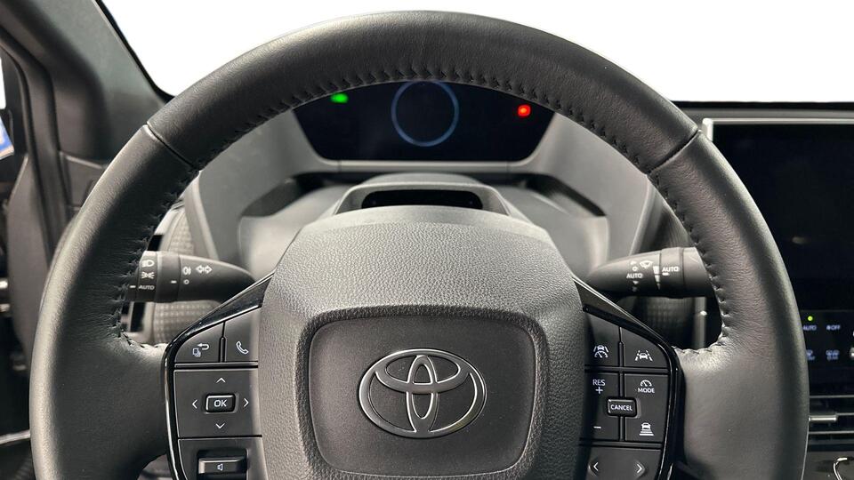 Toyota bZ4X vaihtoauto