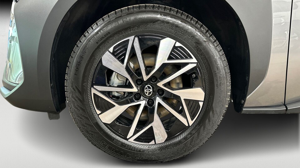 Toyota bZ4X vaihtoauto