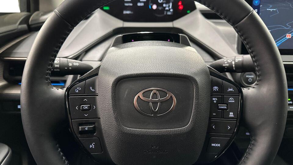 Toyota Prius Plug-in vaihtoauto