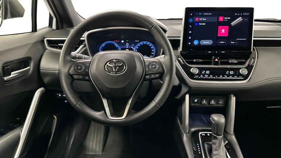 Toyota Corolla Cross vaihtoauto