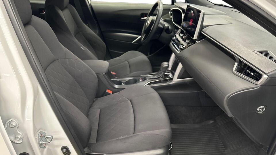 Toyota Corolla Cross vaihtoauto