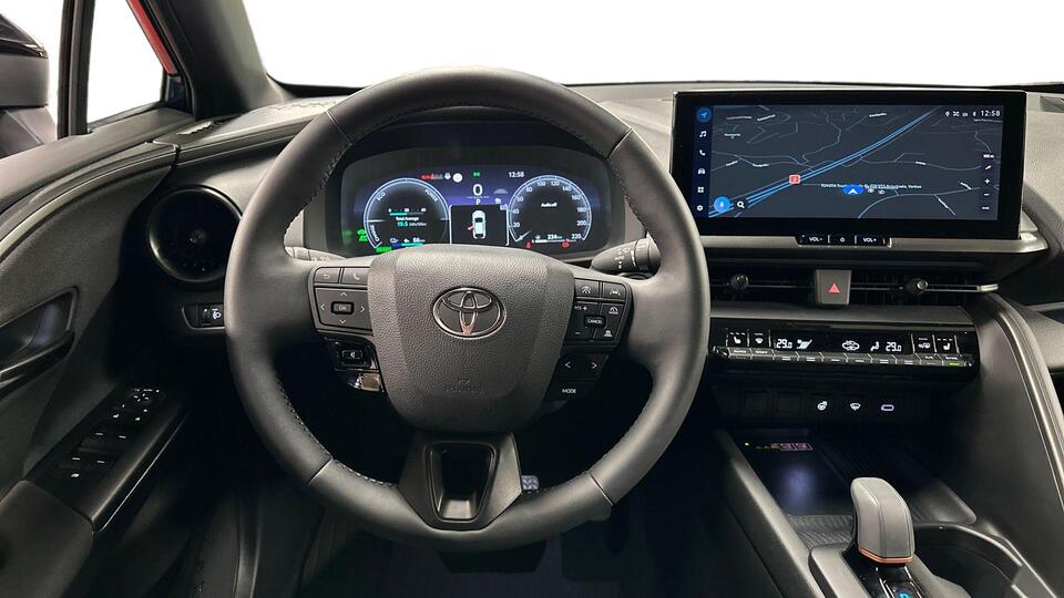 Toyota C-HR vaihtoauto