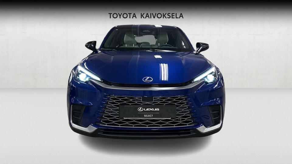 Lexus LBX vaihtoauto