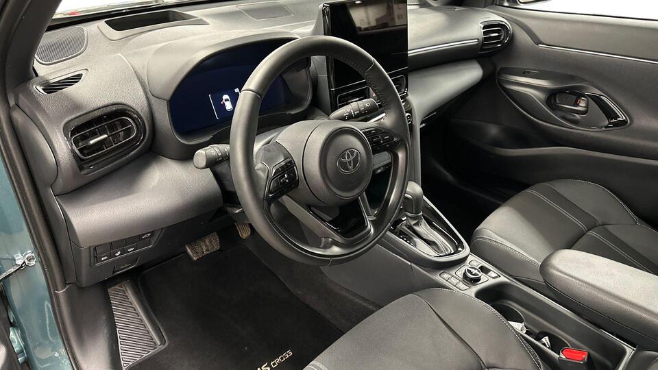 Toyota Yaris Cross vaihtoauto