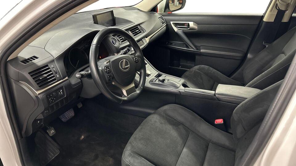 Lexus CT vaihtoauto