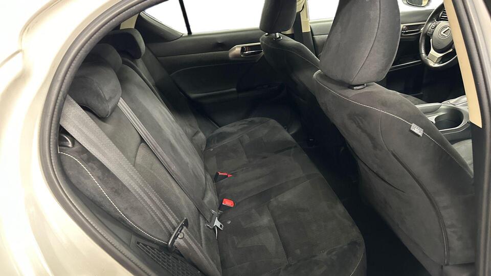 Lexus CT vaihtoauto