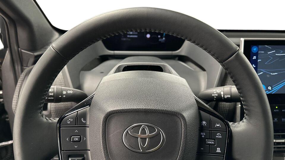 Toyota bZ4X vaihtoauto