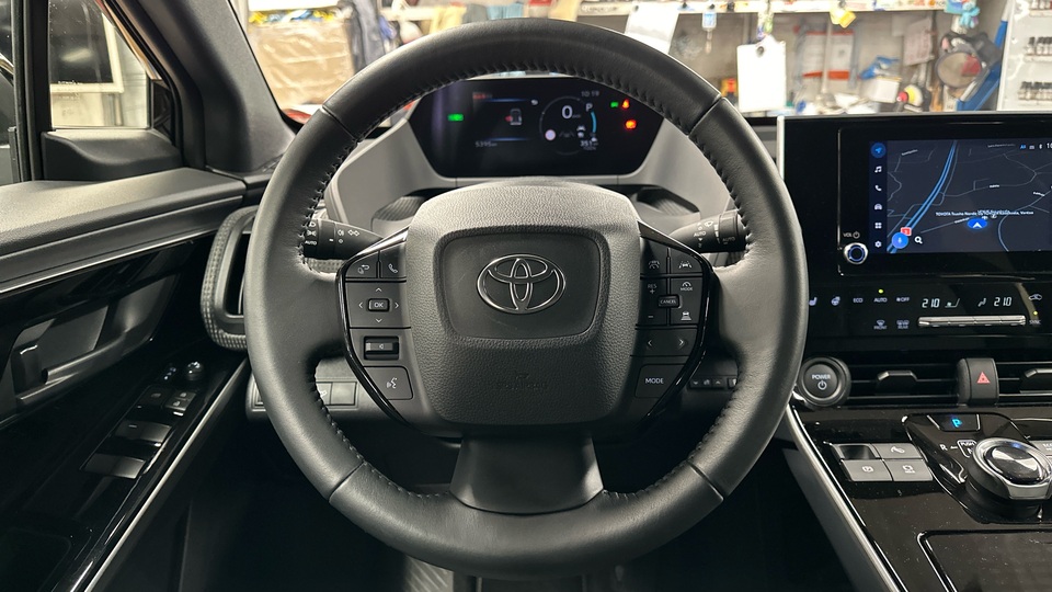 Toyota bZ4X vaihtoauto