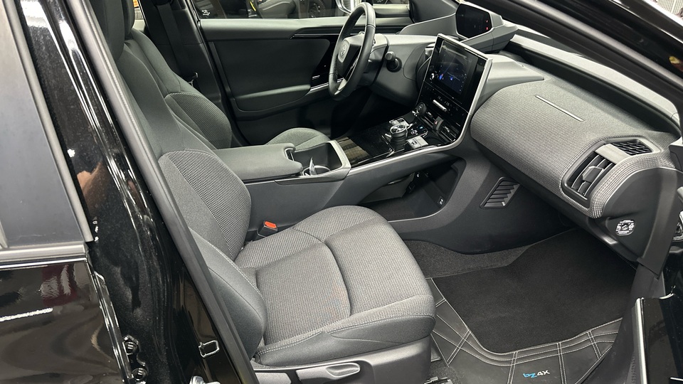 Toyota bZ4X vaihtoauto