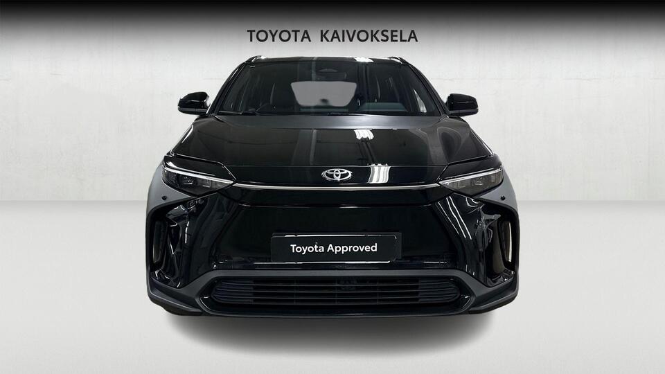 Toyota bZ4X vaihtoauto