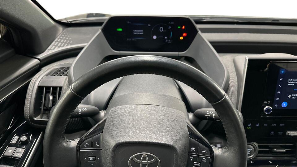 Toyota bZ4X vaihtoauto