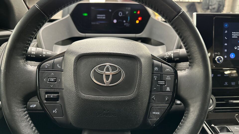 Toyota bZ4X vaihtoauto