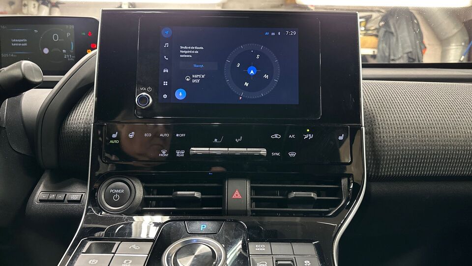 Toyota bZ4X vaihtoauto