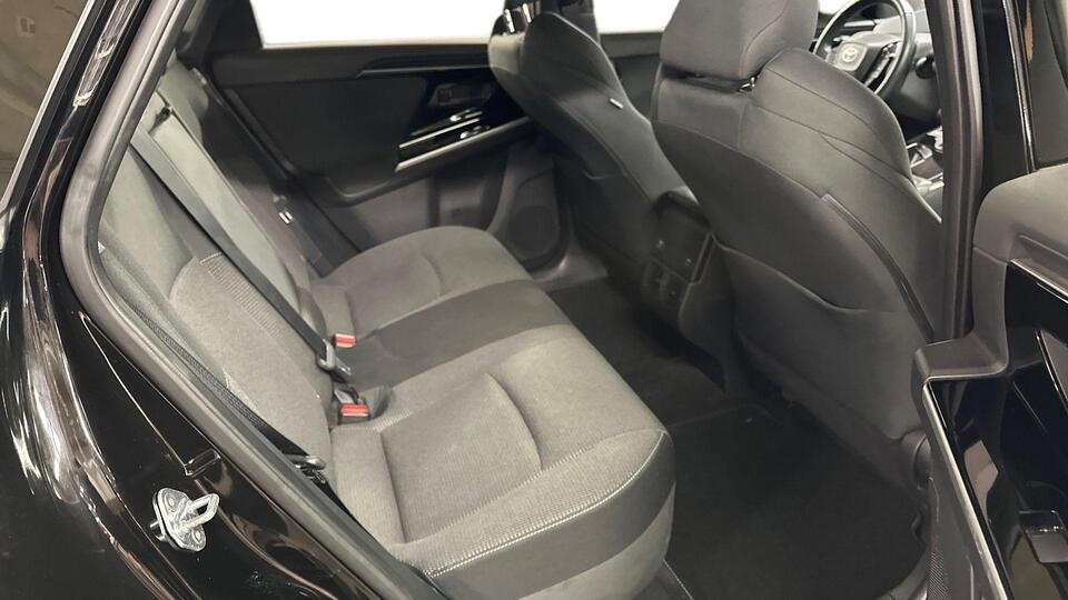 Toyota bZ4X vaihtoauto