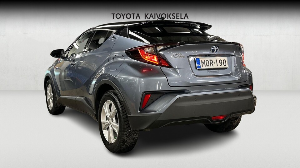 Toyota C-HR vaihtoauto