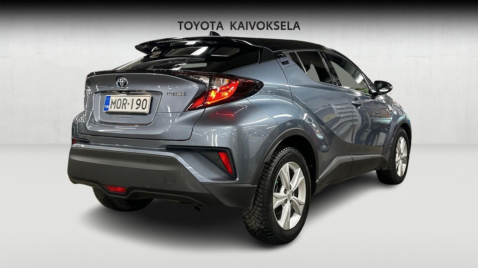 Toyota C-HR vaihtoauto