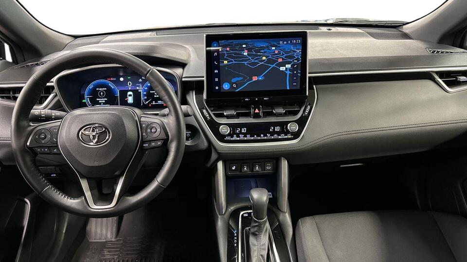 Toyota Corolla Cross vaihtoauto