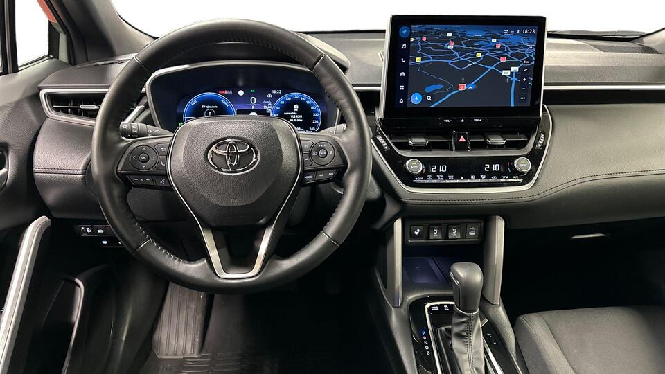 Toyota Corolla Cross vaihtoauto