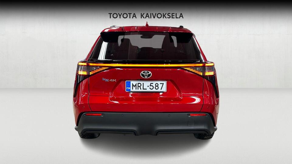 Toyota bZ4X vaihtoauto