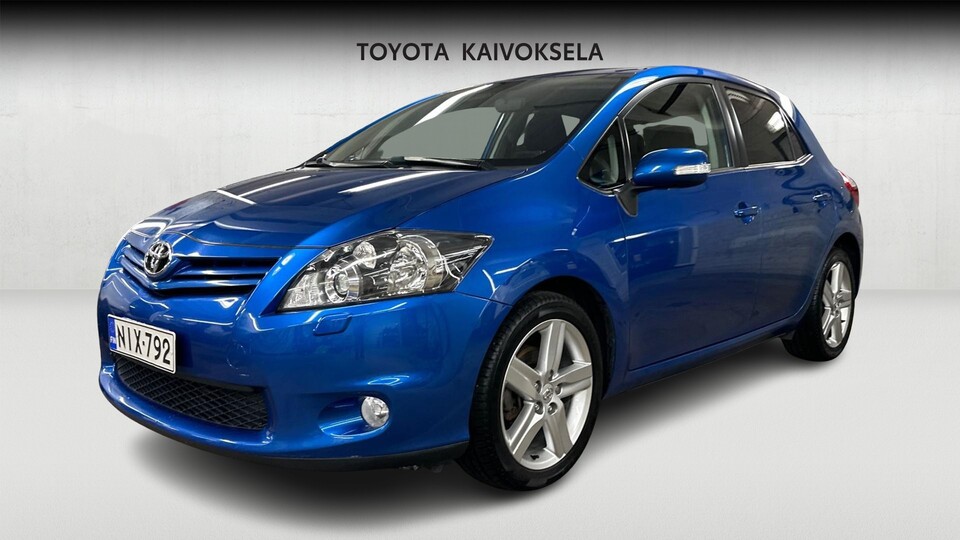 Toyota Auris vaihtoauto