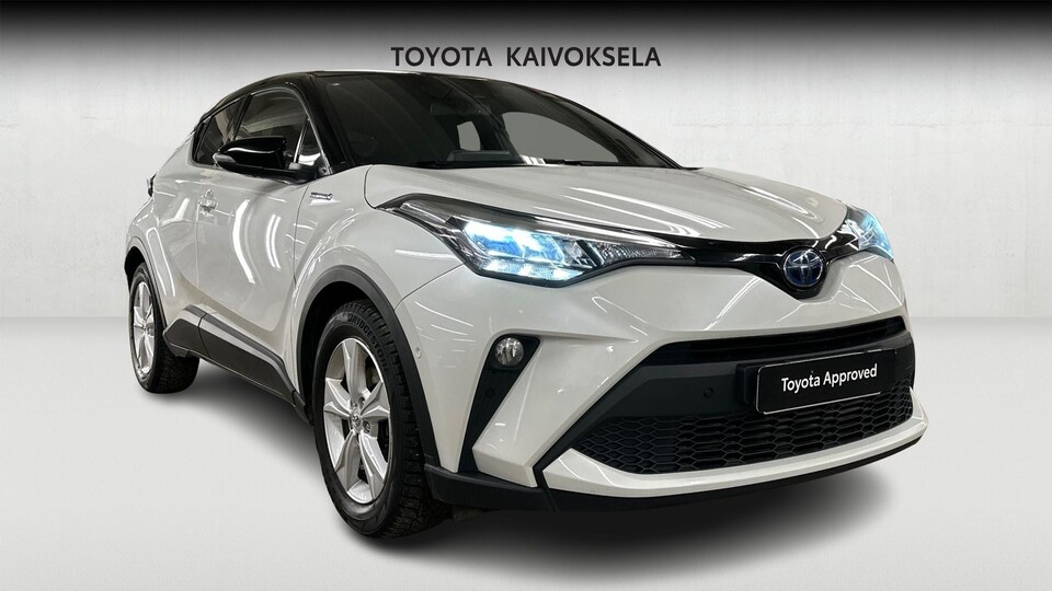 Toyota C-HR vaihtoauto