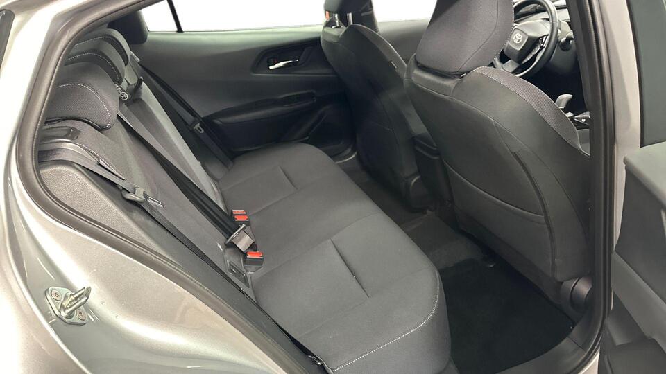 Toyota Prius Plug-in vaihtoauto
