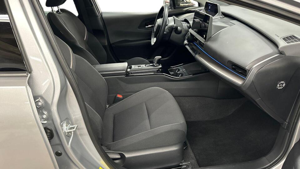 Toyota Prius Plug-in vaihtoauto