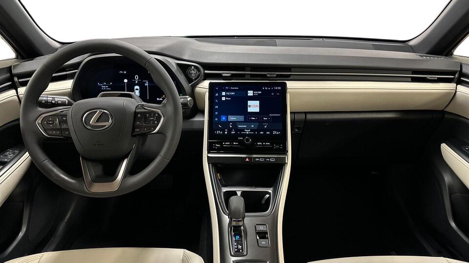 Lexus LBX vaihtoauto